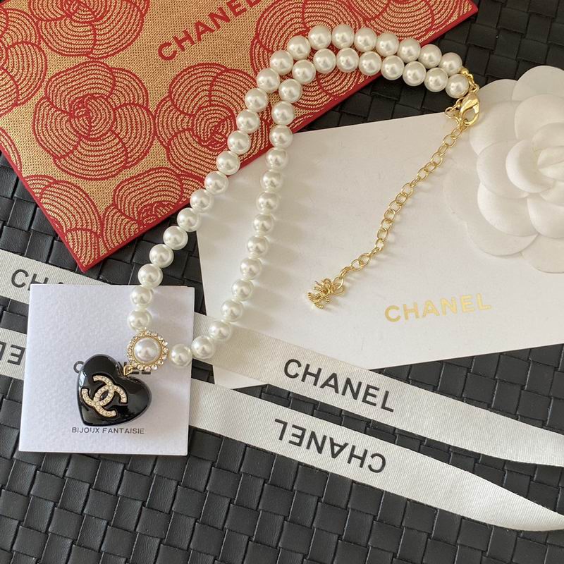 Chanel Suits 02yxs04